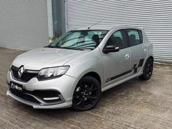 RENAULT SANDERO 2.0 16V HI-FLEX RS MANUAL RENAULT SANDERO 2.0 16V HI-FLEX RS MANUAL